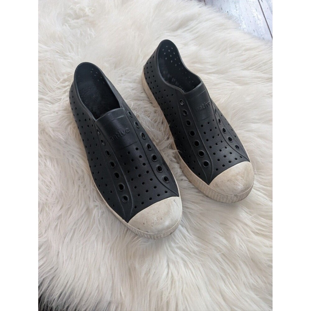 Native Shoes Jefferson Black Adult Size Women's 9 Slip Ons Sandals